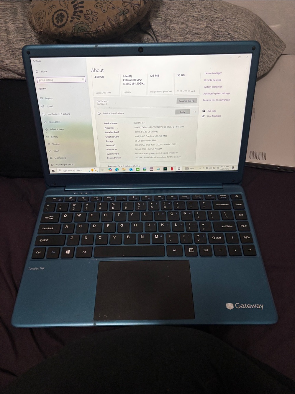 Gateway - Picture 3 of 3